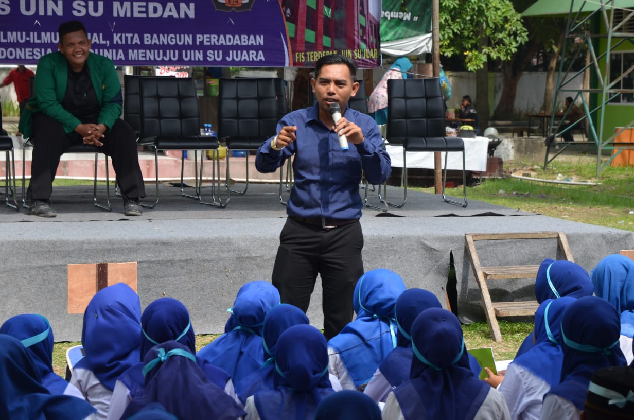 INDUSTRI PERIKLANAN