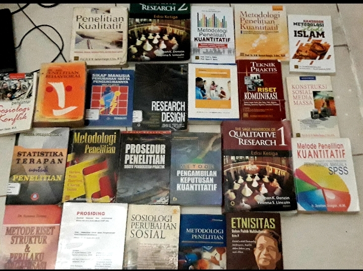 Metode Penelitian Kualitatif 